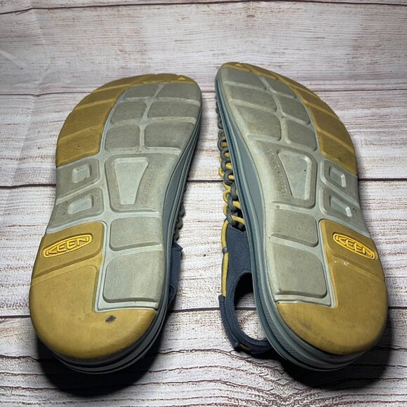 Keen Uneek Bungee Cord Sandals Mens Size 11 Gray Water Shoes Slingback - Picture 7 of 7